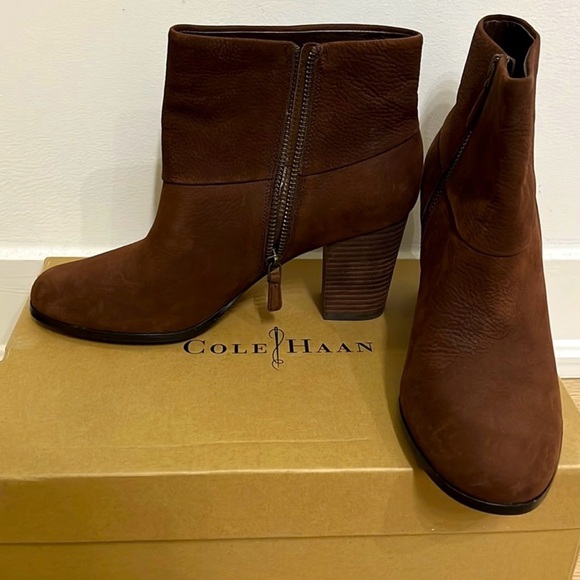 Cole Haan Brown Nubuck Boots - Picture 1 of 4